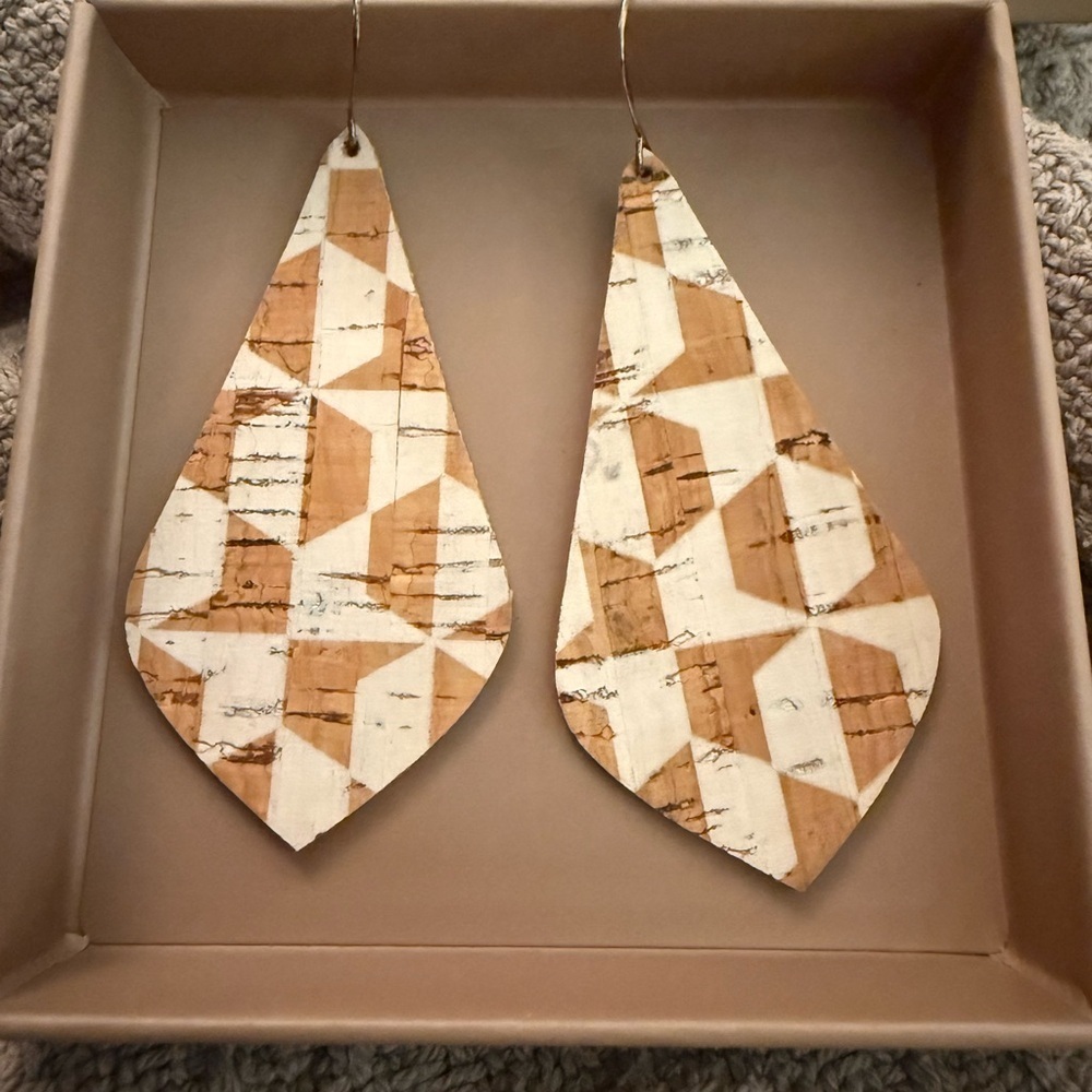Eleven10 Leather Geometric Tan and Cream Earrings in Cork - Picture 1 of 3